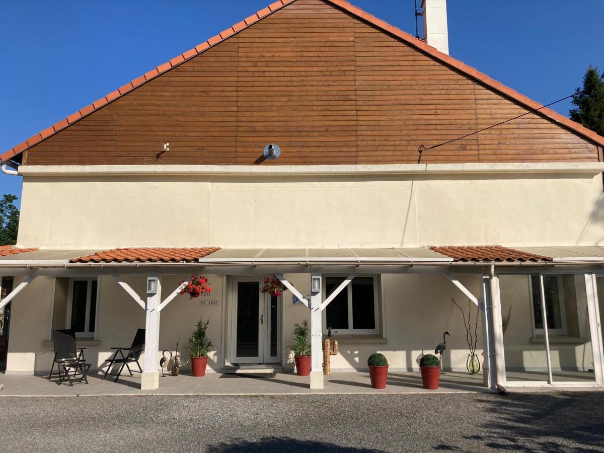 Chai Saint Jean Camelia Piscine Et Spa Exterior foto